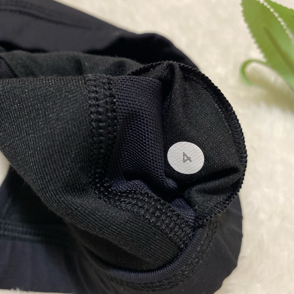 Lululemon Black Sports Bra 🖤 $30 - Picture 4 of 4